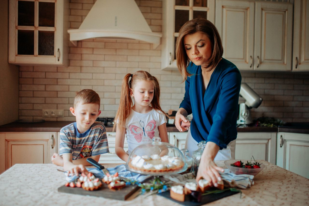 Organiser un atelier cuisine avec de jeunes enfants : nos conseils